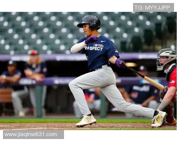 真正的足球明星英语揭秘如何提升你的足球交流能力与魅力